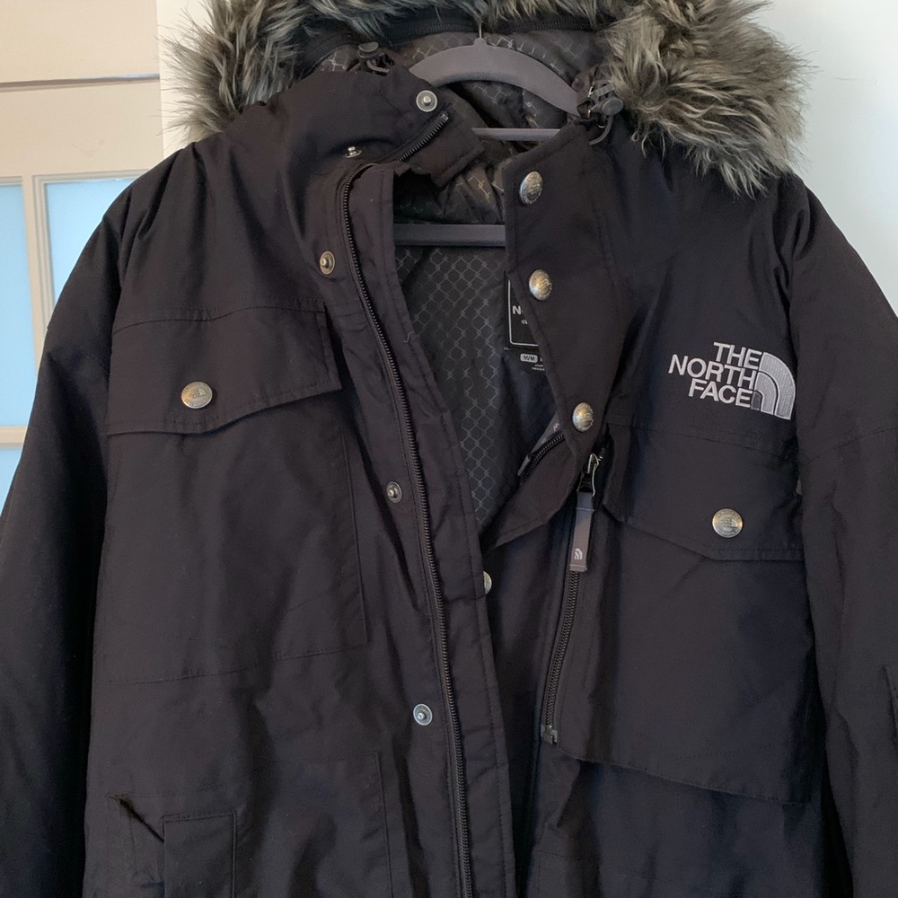 North face winter coat jacket size M